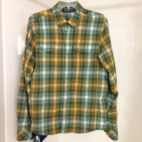 Arc'teryx Other - Arc'teryx Plaid Button-Up Shirt in Small
